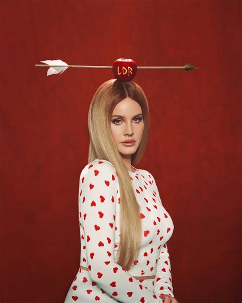 Lana Del Rey .